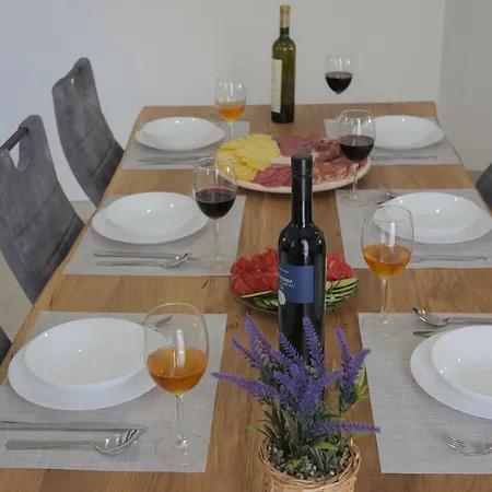 Providenca Appartement *