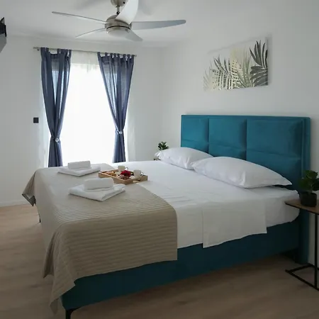 Providenca Apartment *